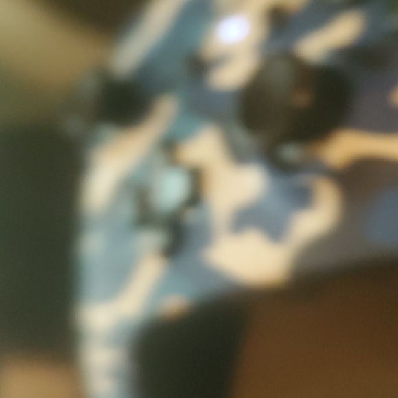 Controller - Picture 3 of 3